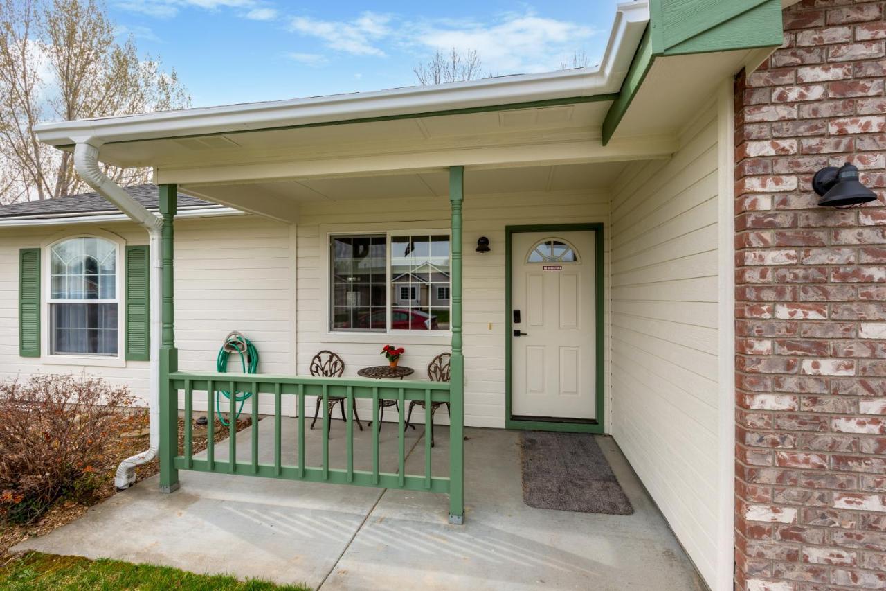 Hello Dolly! 3 Beds, 2 Bath, 2 Tv'S, Fireplace, Quiet Neighborhood In Star, Id Minutes From Walking Trails And River Views Eagle المظهر الخارجي الصورة